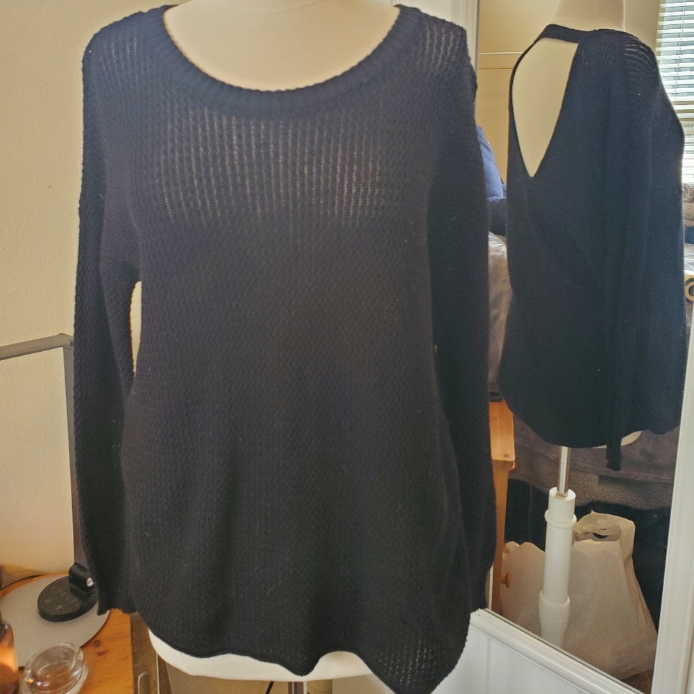 F21 Black Back Keyhole Knit Sweater